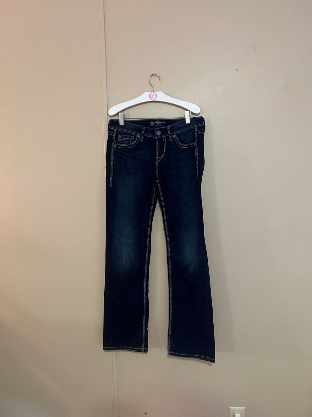 Silver Lola 17” Jeans Woman’s Size 27 Length 32